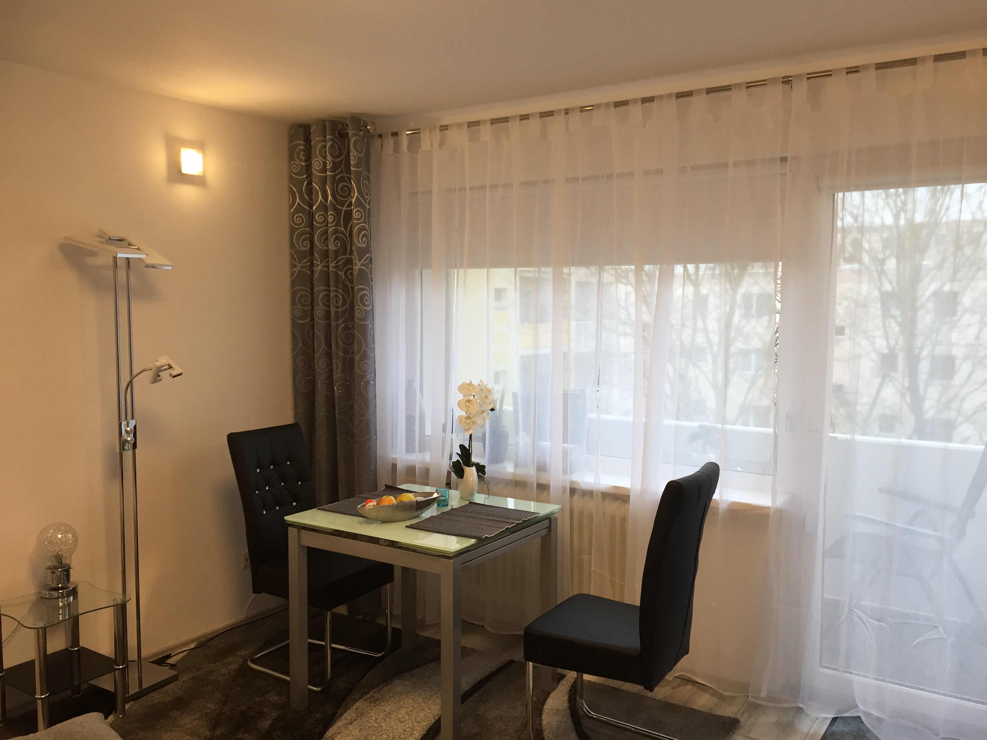 Vermietung Wohnen auf Zeit Spandau Brunsbütteler Bamm 311 Wohnzimmer